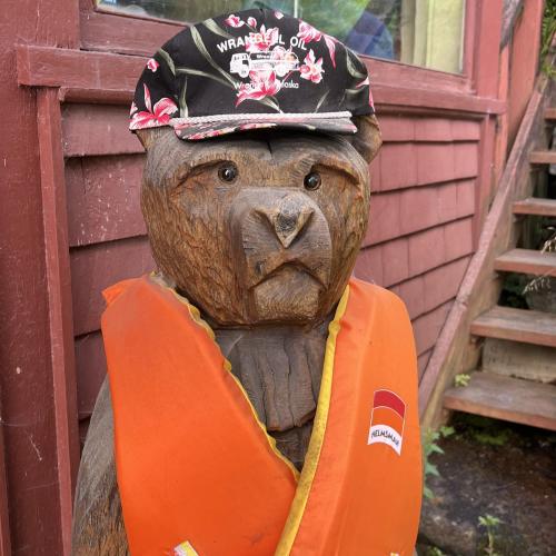 寒ブリTAXI☆ Xóots Taxi | Wrangell Alaska